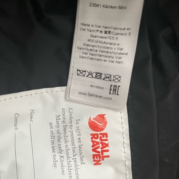 Fjallraven Black Kanken Mini Backpack-EUC - Picture 4 of 4